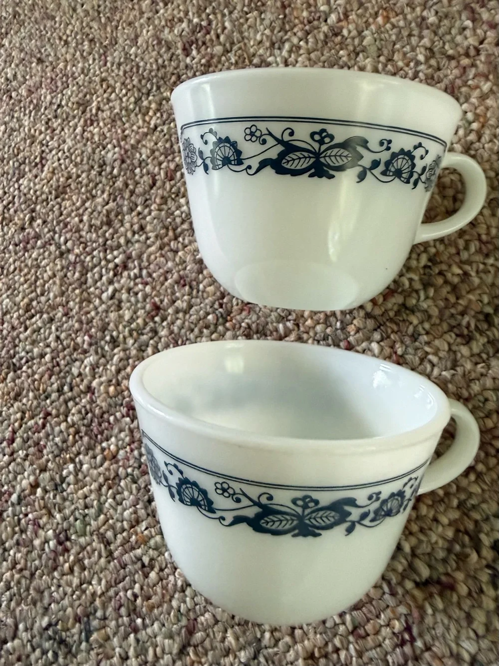 2 Pyrex 